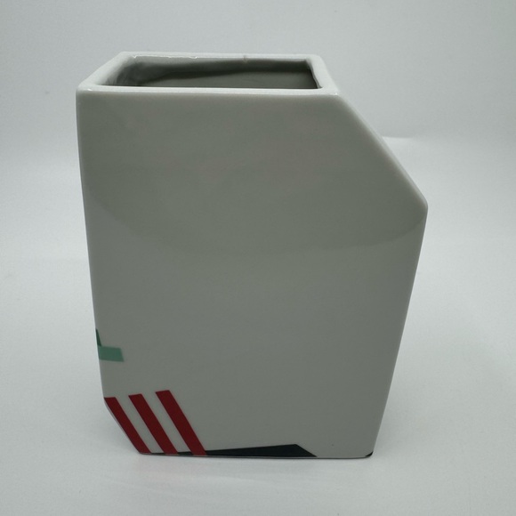 Kato Kogei Dansab Fujimori Memphis Vase (Stripes Design) - Picture 3 of 6